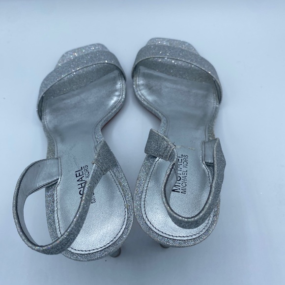 Michael Koran Ladies Formal Sandals size 8. - Picture 2 of 13